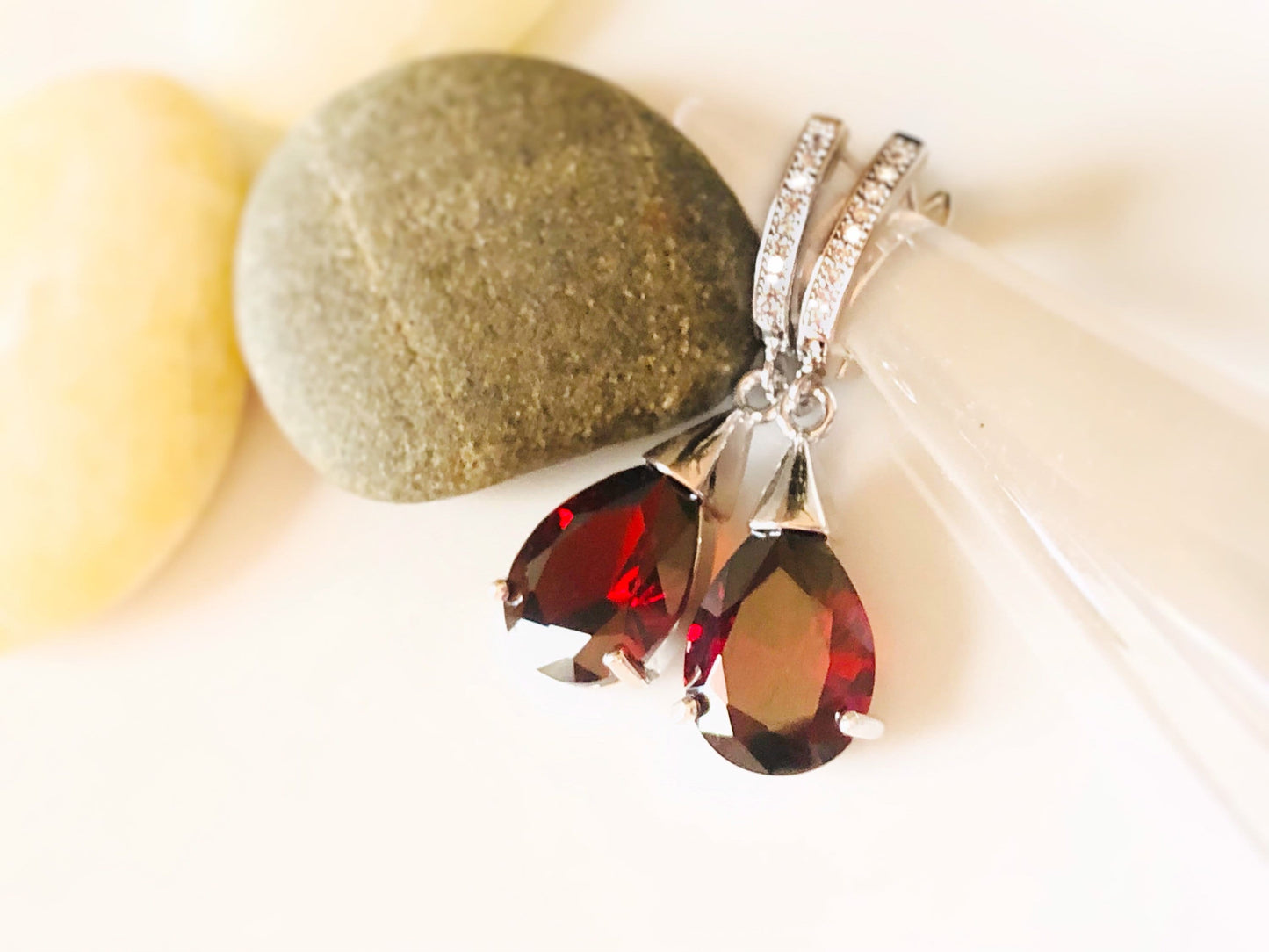 Teardrop garnet dangling earrings, red gemstone drop bridal earrings, gift for her, gift for mom, January birthstone