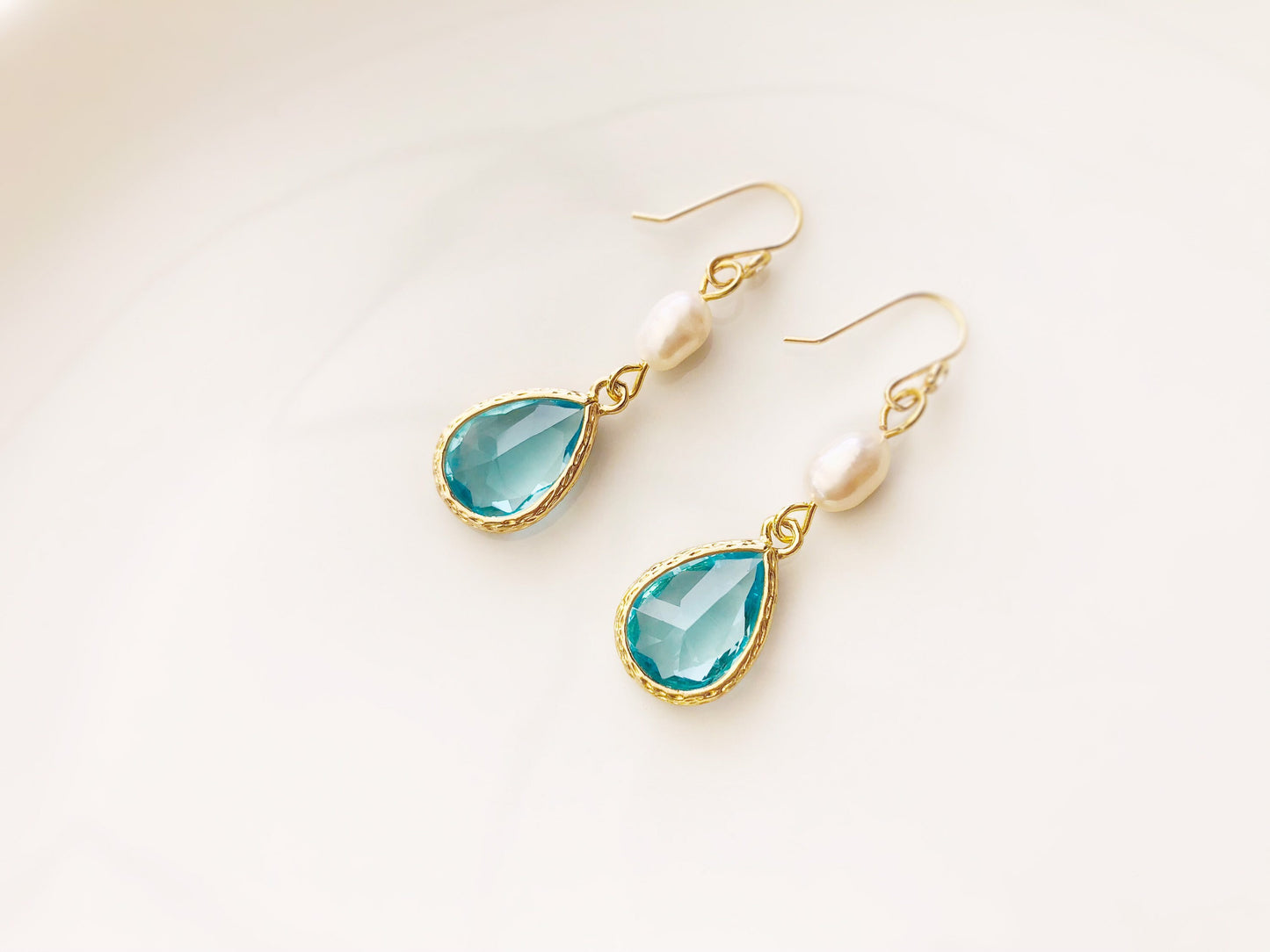Aquamarine crystal pearl long dangle earrings in 14K gold, bridal jewelry, bridesmaid earrings, gift for her, light blue pearl earrings
