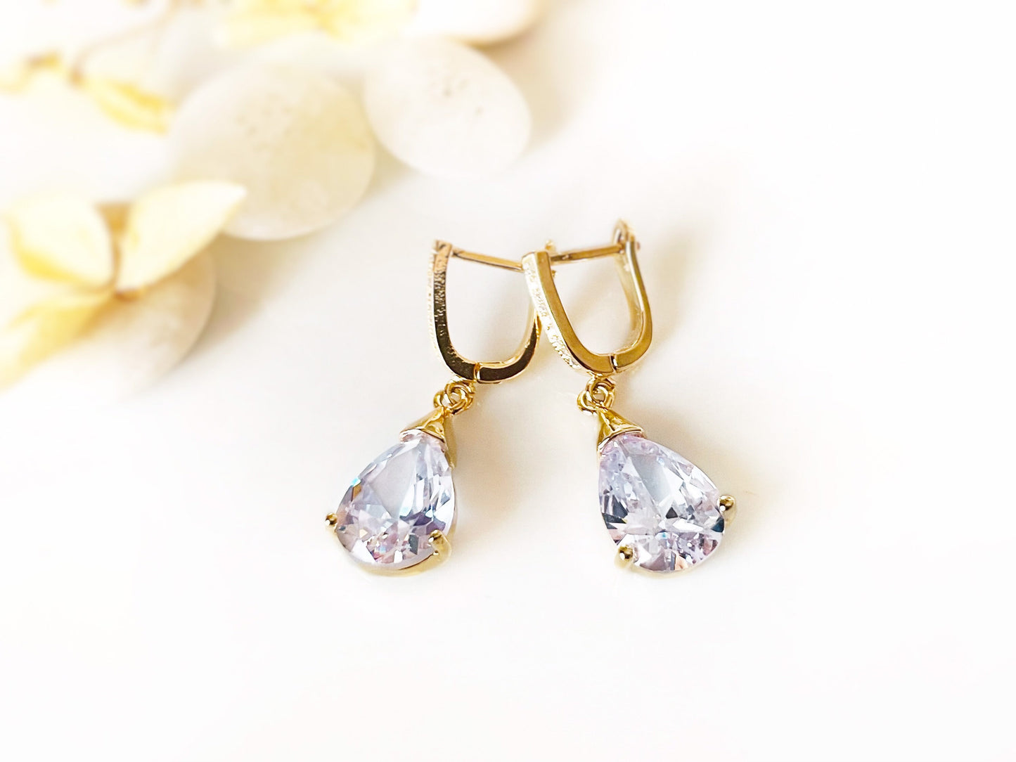 White sapphire teardrop dangle earrings, white gemstone drop earrings, bridal earrings, gift for her, gift for mom, April birthstone