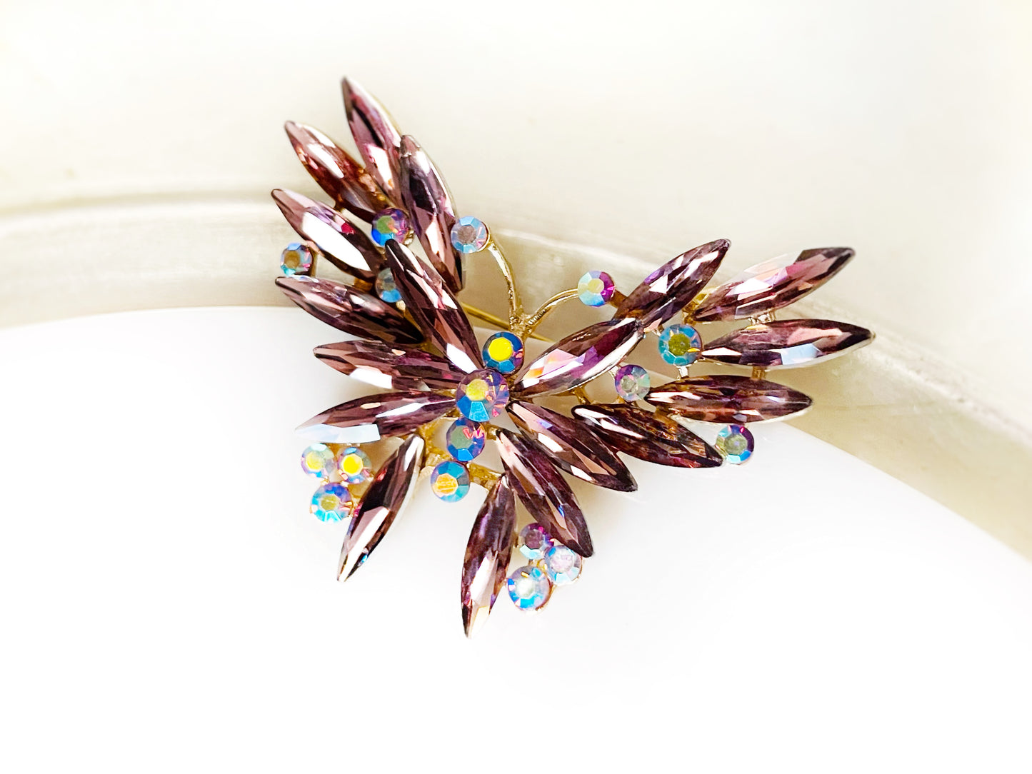 Emerald green butterfly fancy crystal brooch pin