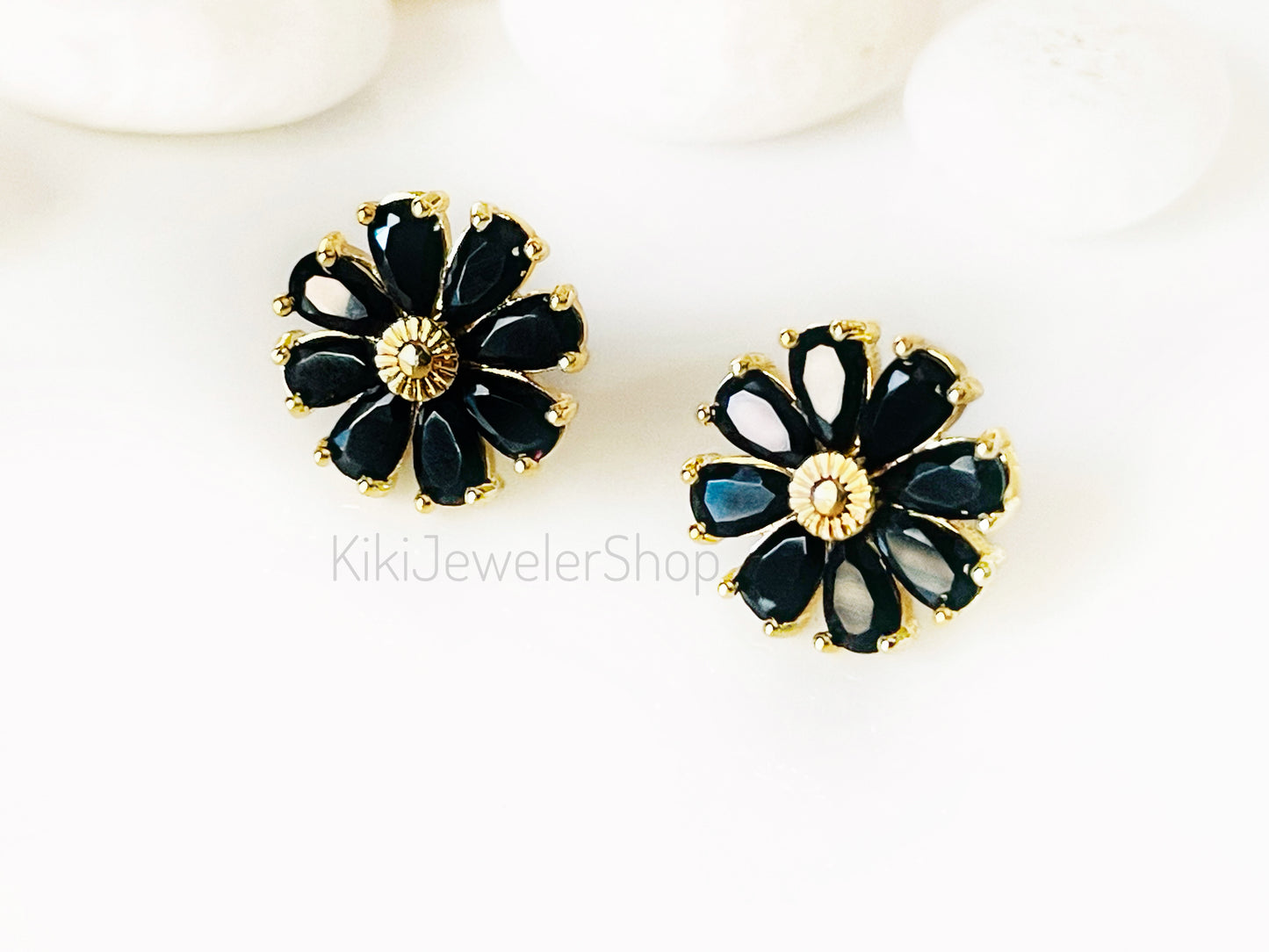 Onyx Daisy Flower Drop Earrings Gold-filled