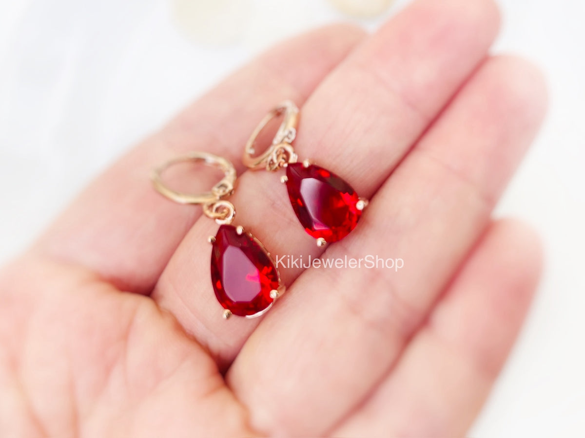Blue Sapphire Teardrop Jewelry Set