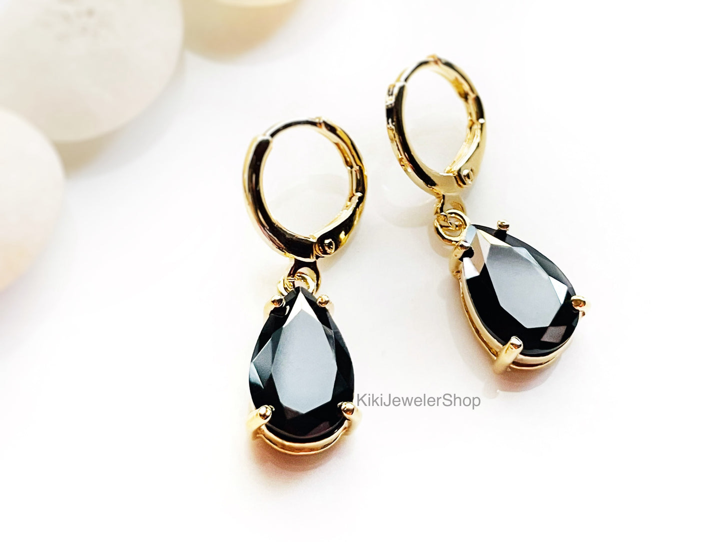 Small Onyx Teardrop Dangle Earrings