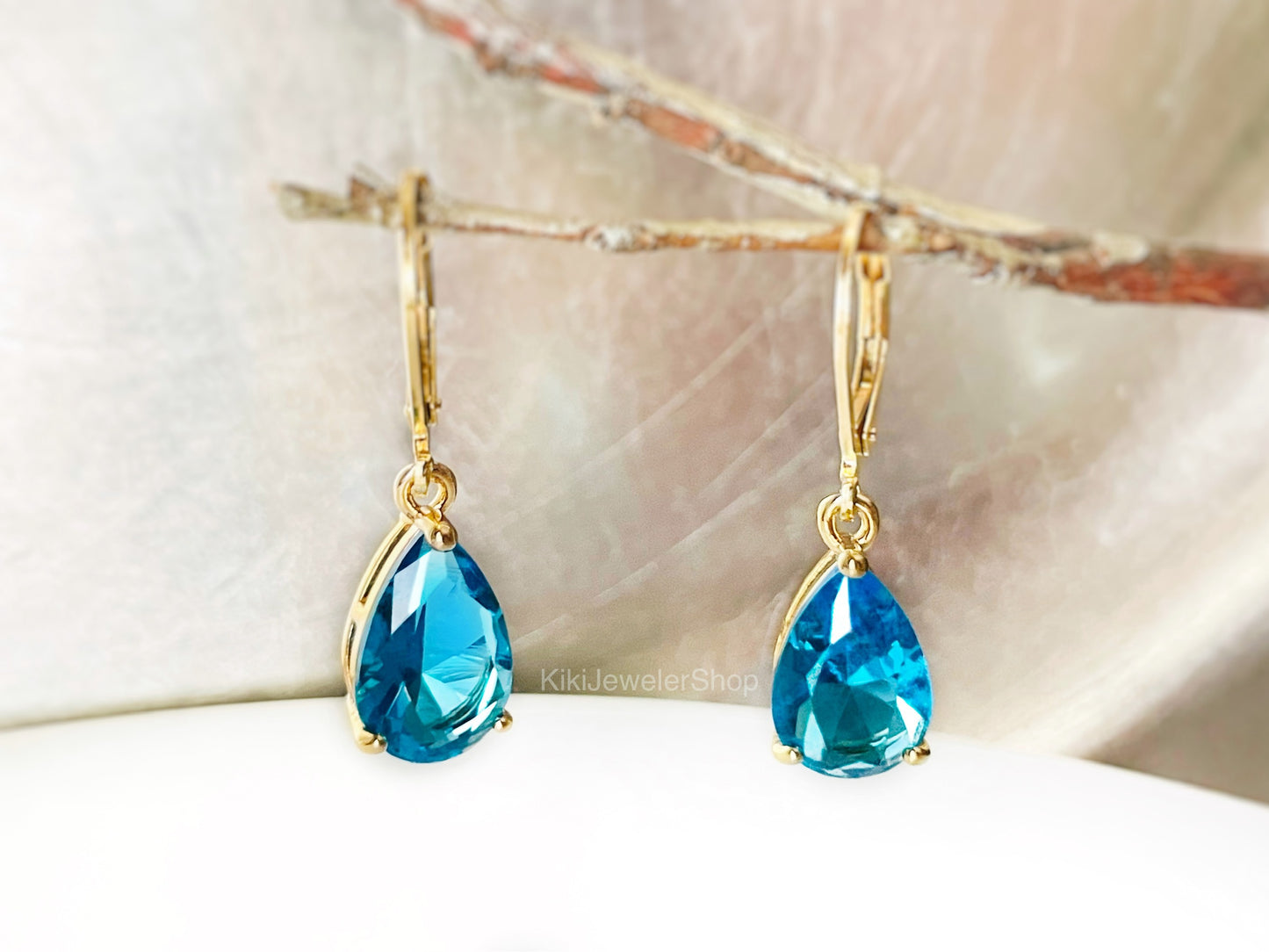 Small Teardrop Lilac Amethyst Dangle Earrings