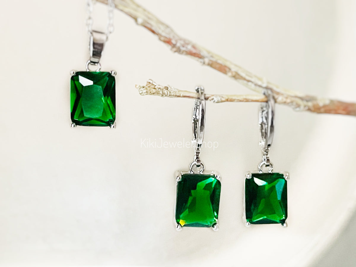 Green Small Emerald Cut 2pc Jewelry Set