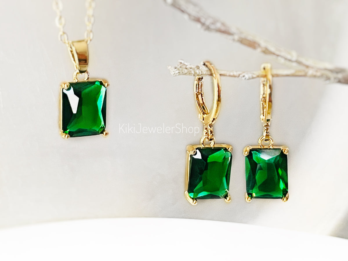 Green Small Emerald Cut 2pc Jewelry Set