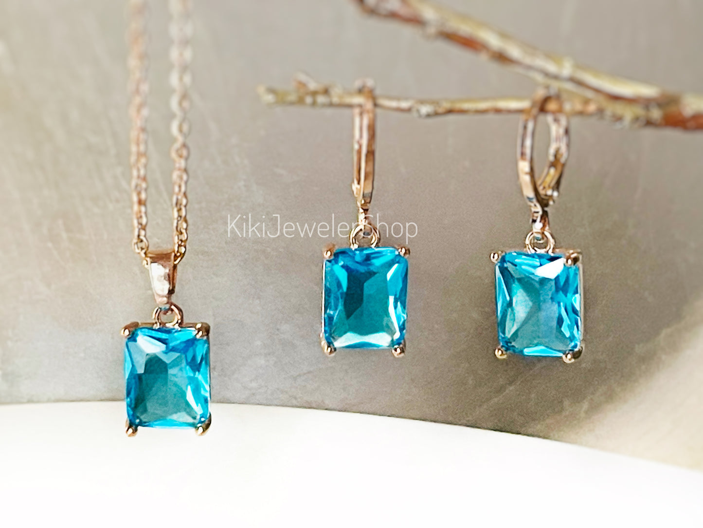 Small emerald cut blue topaz 2pc jewelry set