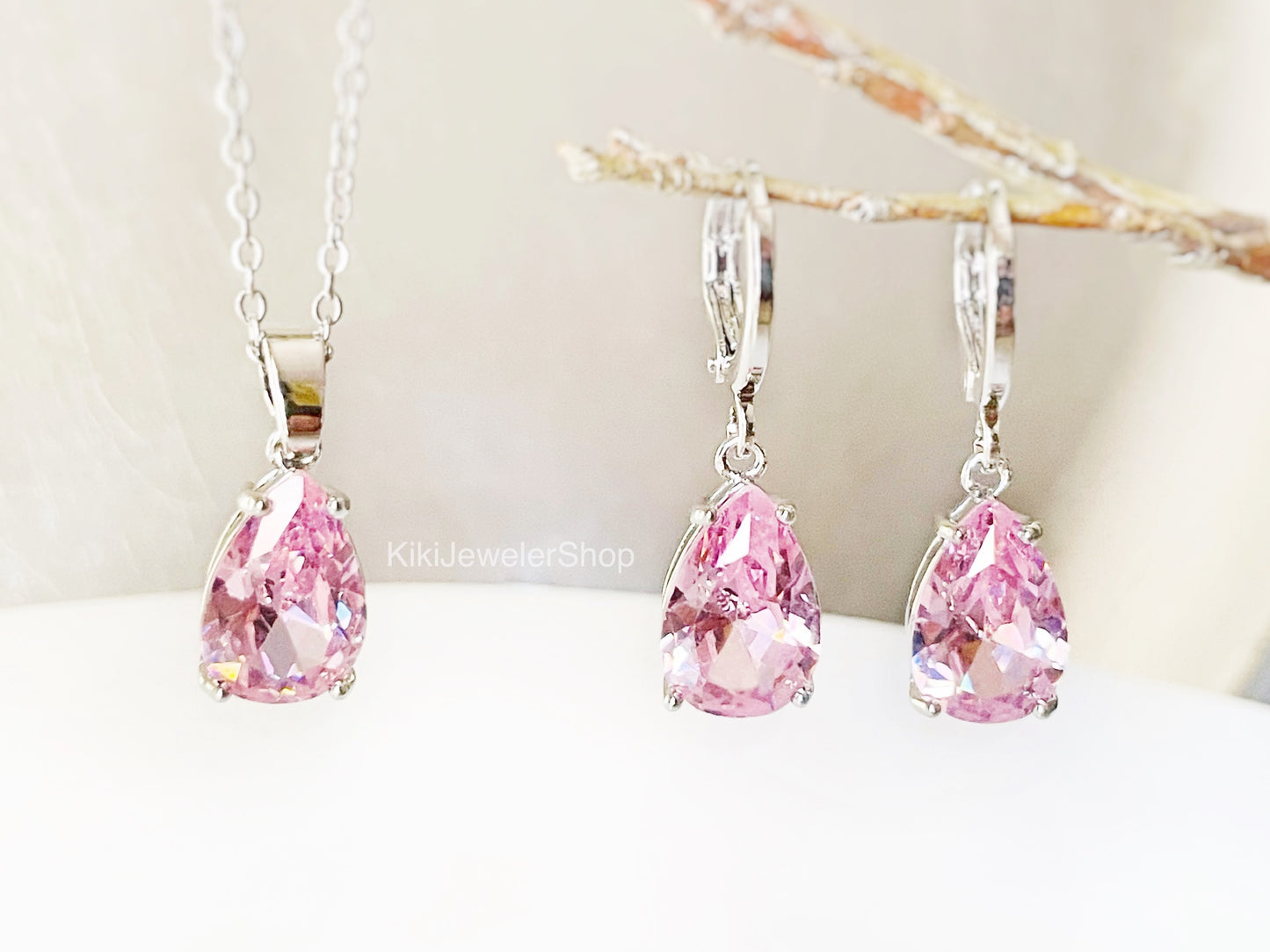 Ensemble de 2 bijoux en tourmaline rose en forme de larme, boucles d'oreilles pendantes en pierre précieuse rose, pierre de naissance d'octobre, cadeau pour elle, cadeau pour maman