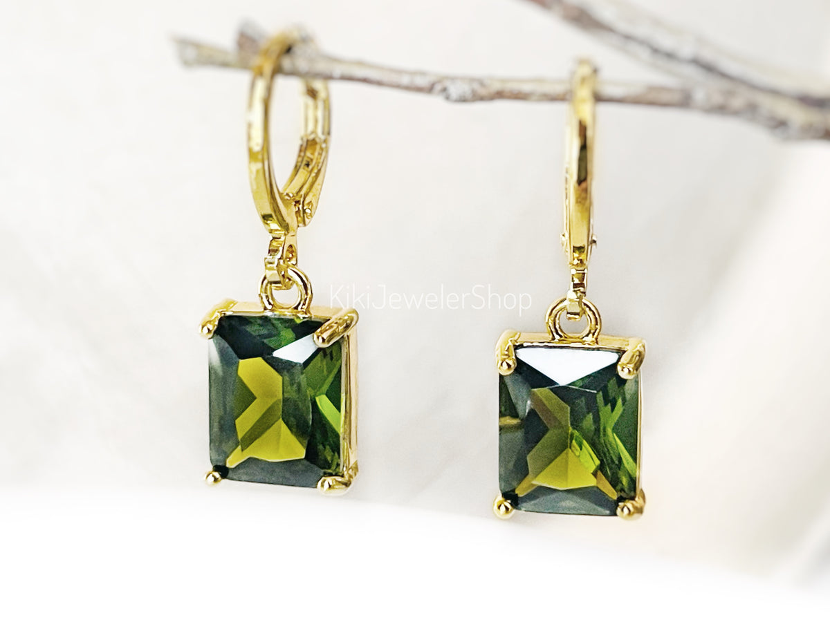 Small Peridot Emerald Cut Jewelry Set