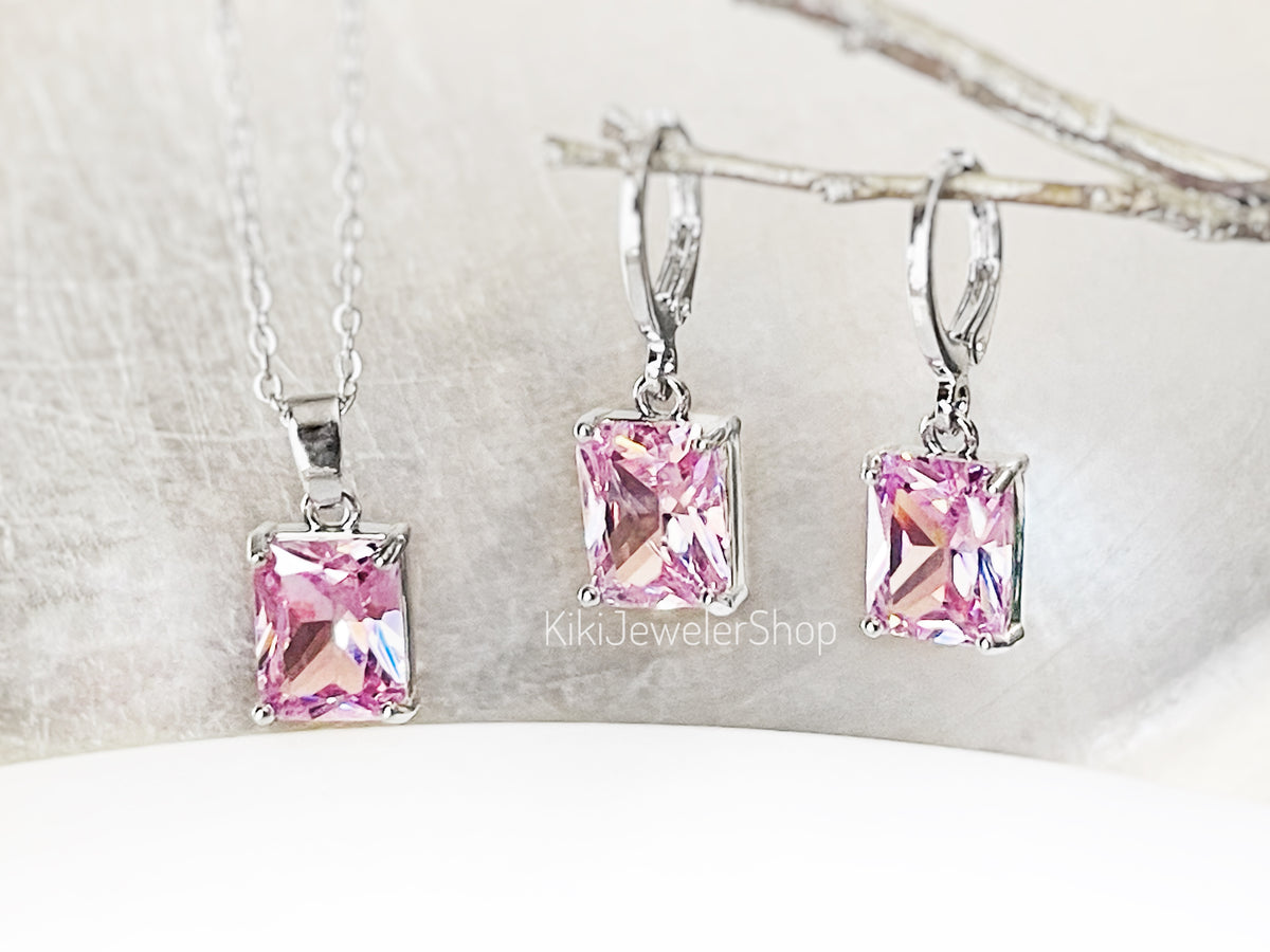 Ensemble de bijoux 2 pièces en saphir rose, petite taille émeraude