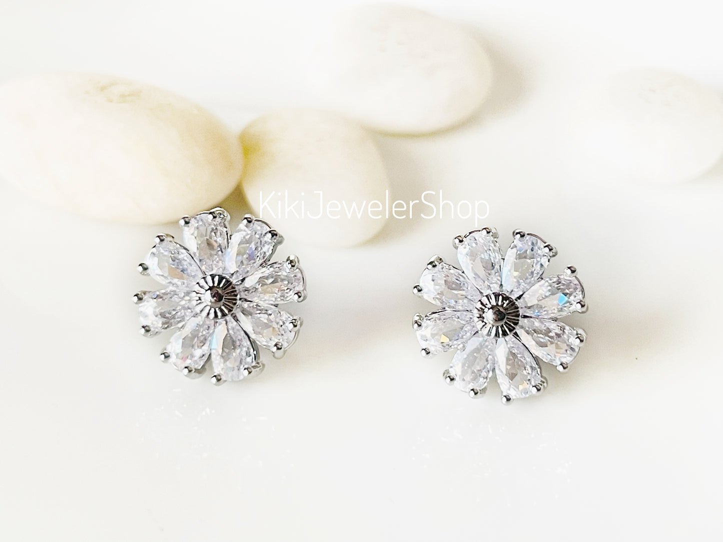 White Sapphire Daisy Flower Drop earrings Gold-filled