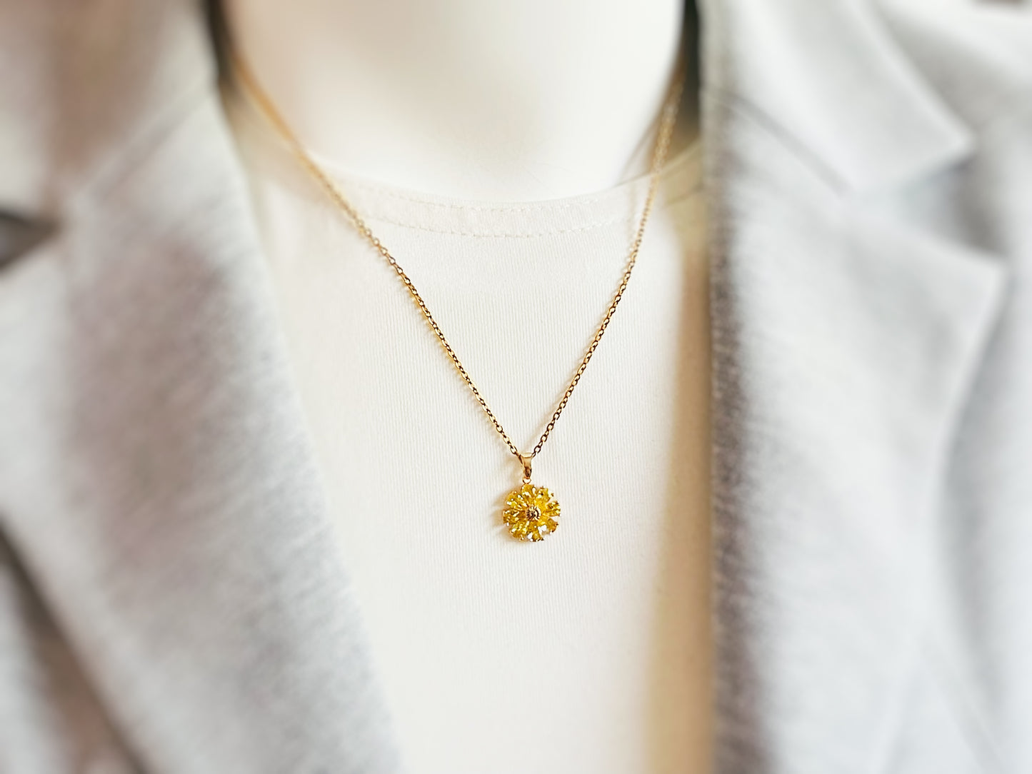 Daisy flower charm necklace, sapphire flower pendant