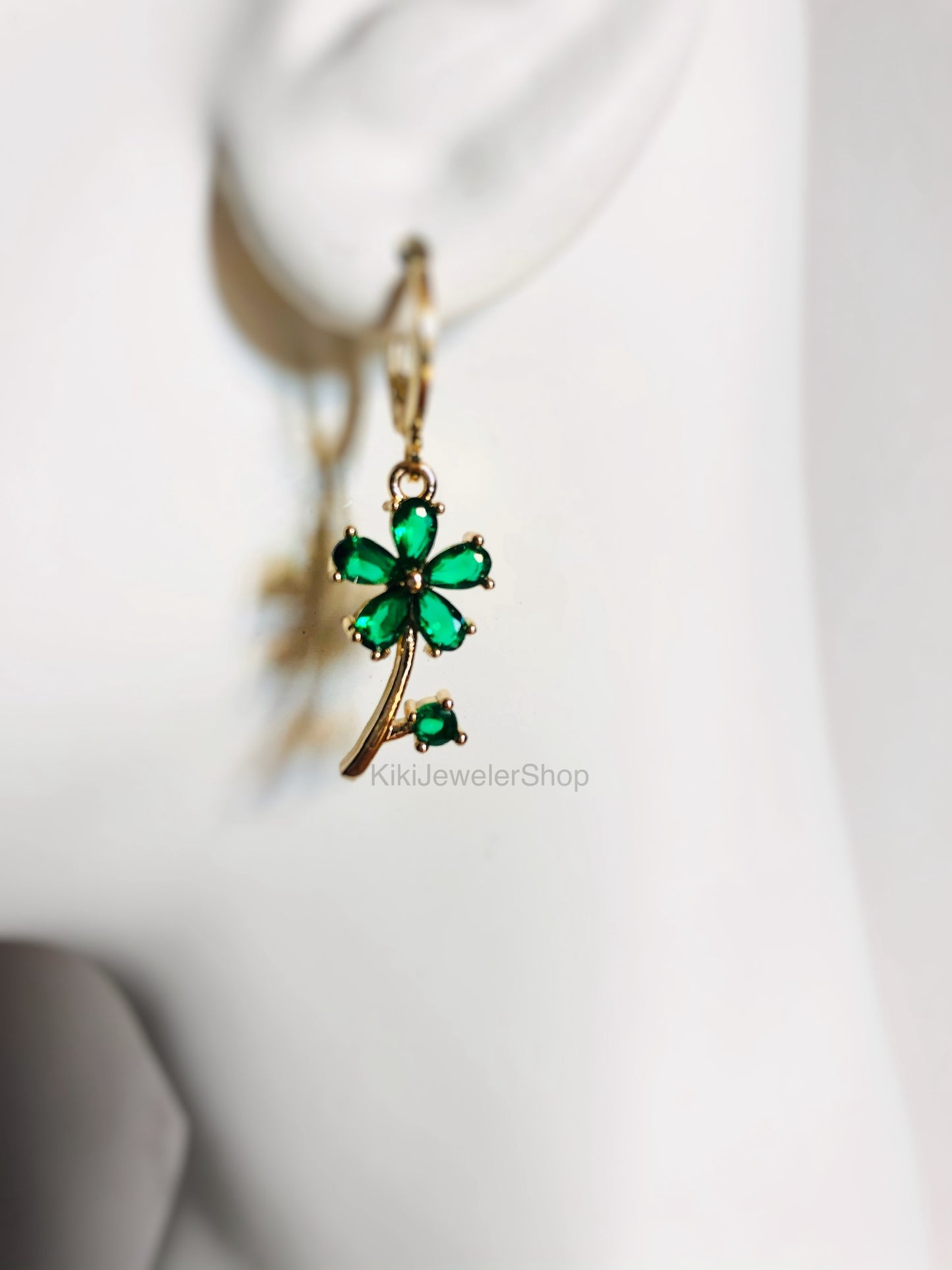 Ruby flower jewelry set in 14K gold