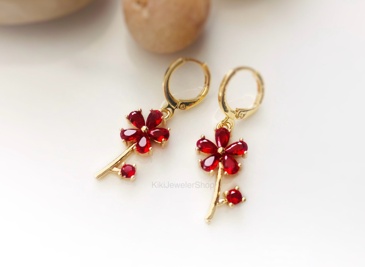 Ruby flower jewelry set in 14K gold