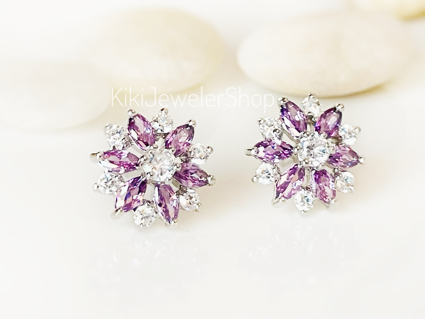 Peridot+White Sapphire Snowflake Flower Studs