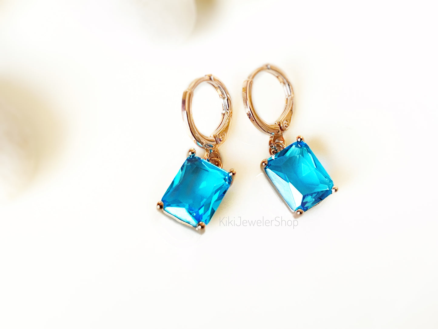 Small emerald cut blue topaz 2pc jewelry set