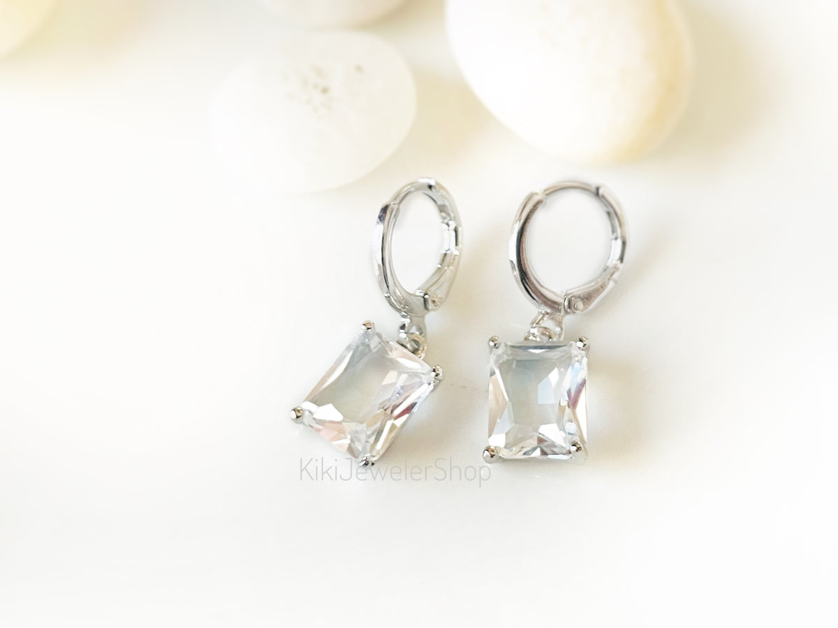 Ensemble de bijoux 2 pièces en saphir blanc taille émeraude