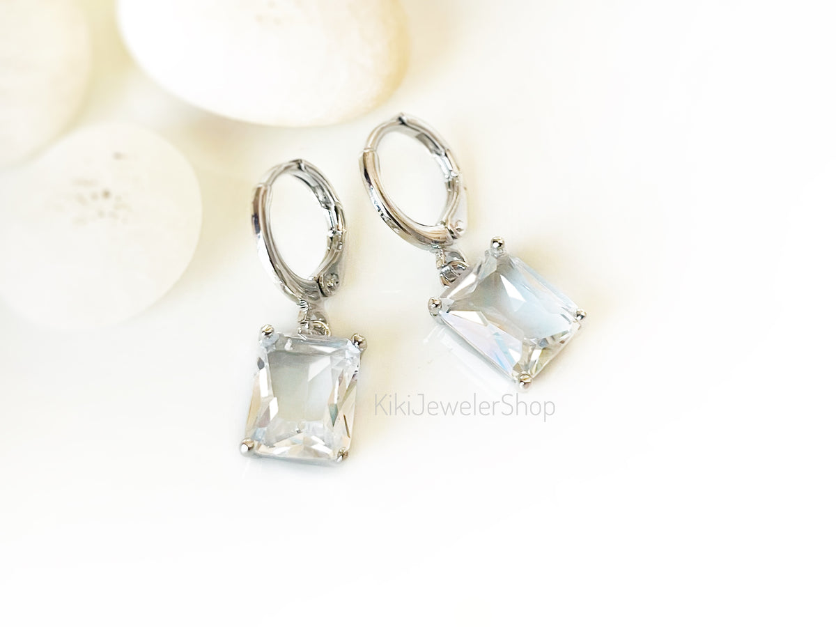 Ensemble de bijoux 2 pièces en saphir blanc taille émeraude