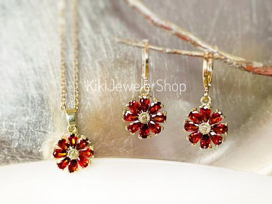 Garnet Red Daisy Flower 2pc Jewelry Set Gold filled