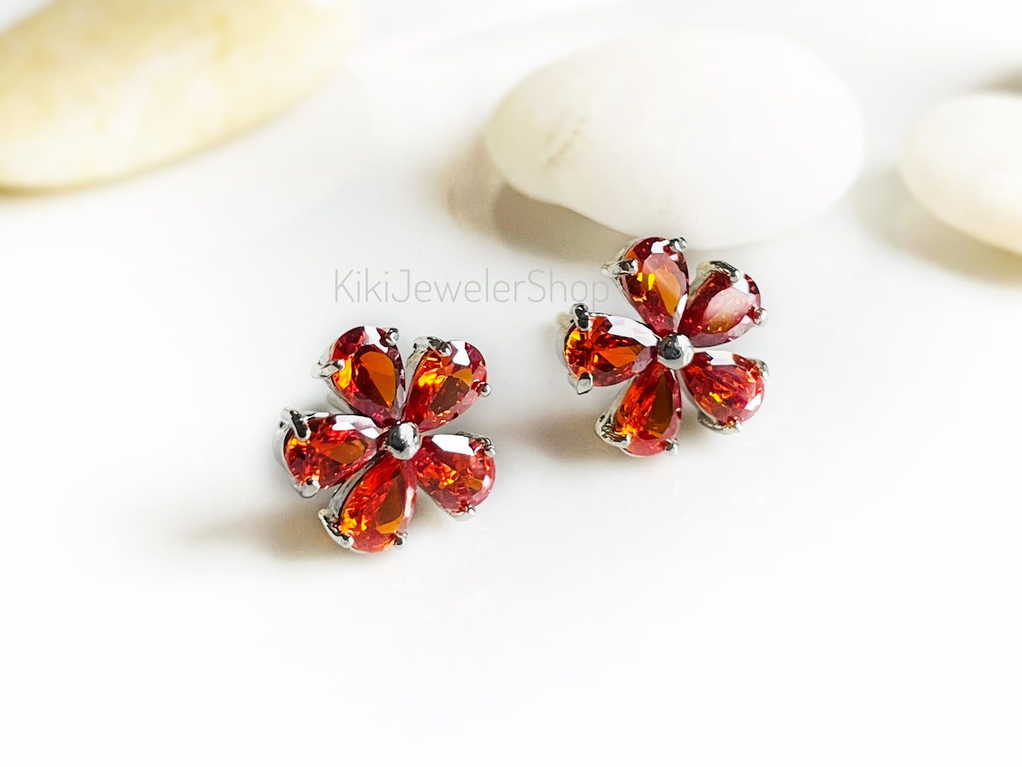 Light amethyst flower stud earrings studs, lilac purple gemstone flower studs