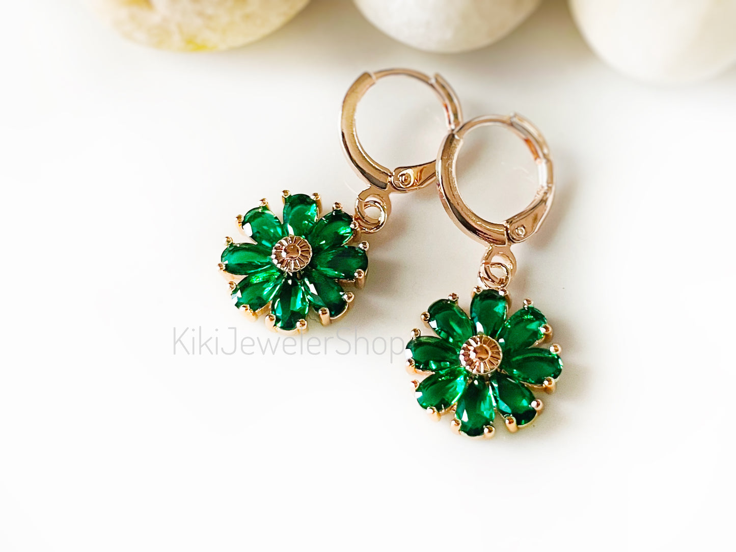 Emerald daisy flower 2pc jewelry set Gold filled
