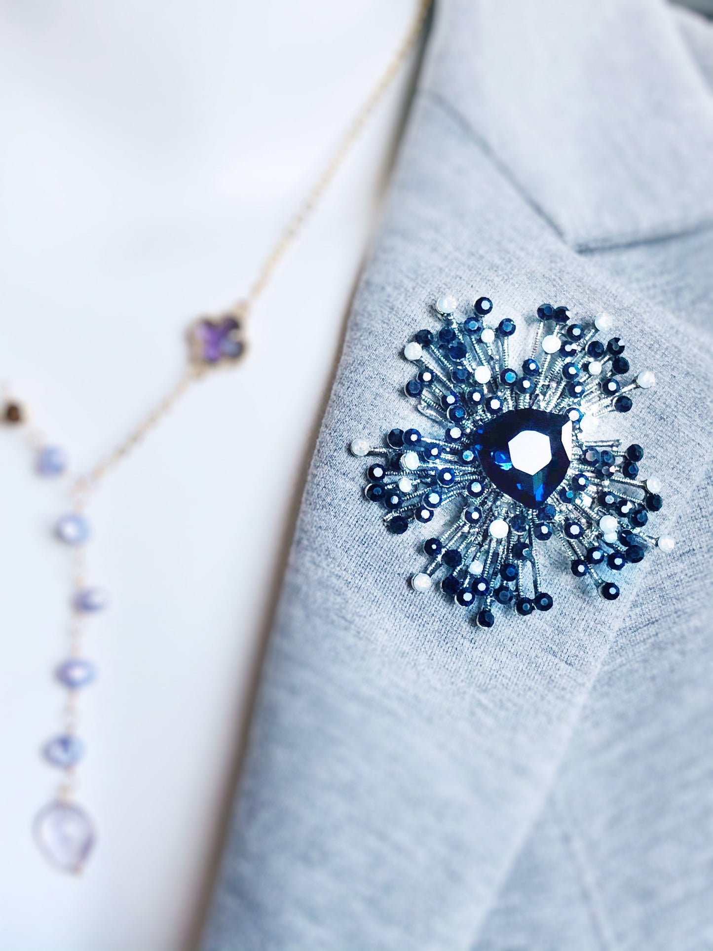 Large sapphire crystal starburst silver brooch pin, dark blue silver crystal pendant pin, gift for mom, gift for her