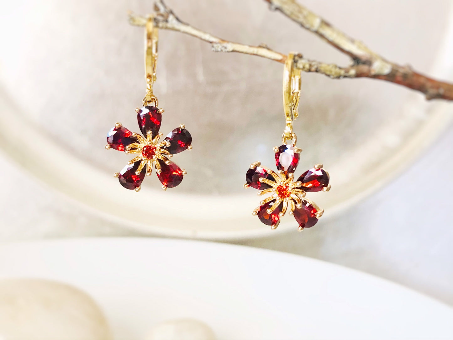 Garnet flower dangle earrings in 14k gold, red garnet flower drop earrings, January birthstone earrings, gift for mom, gift for her
