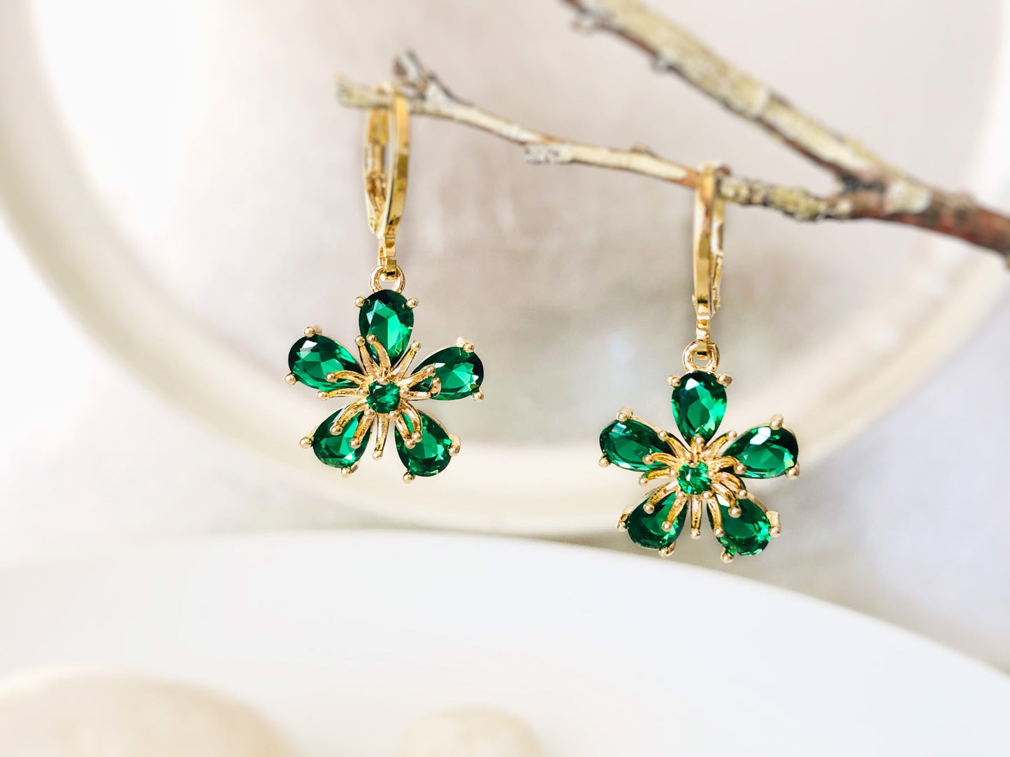 Emerald flower dangle earrings in 14K gold, green gemstone flower drop earrings, May birthstone earrings, gift for mom, gift for her