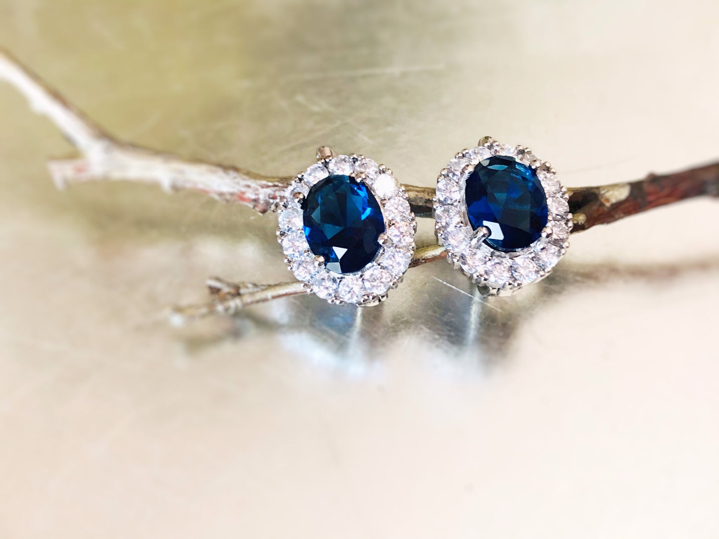 Halo sapphire leverback earrings,  blue gemstone earring in 18k white gold, gift for her, gift for mom, September birthstone earrings