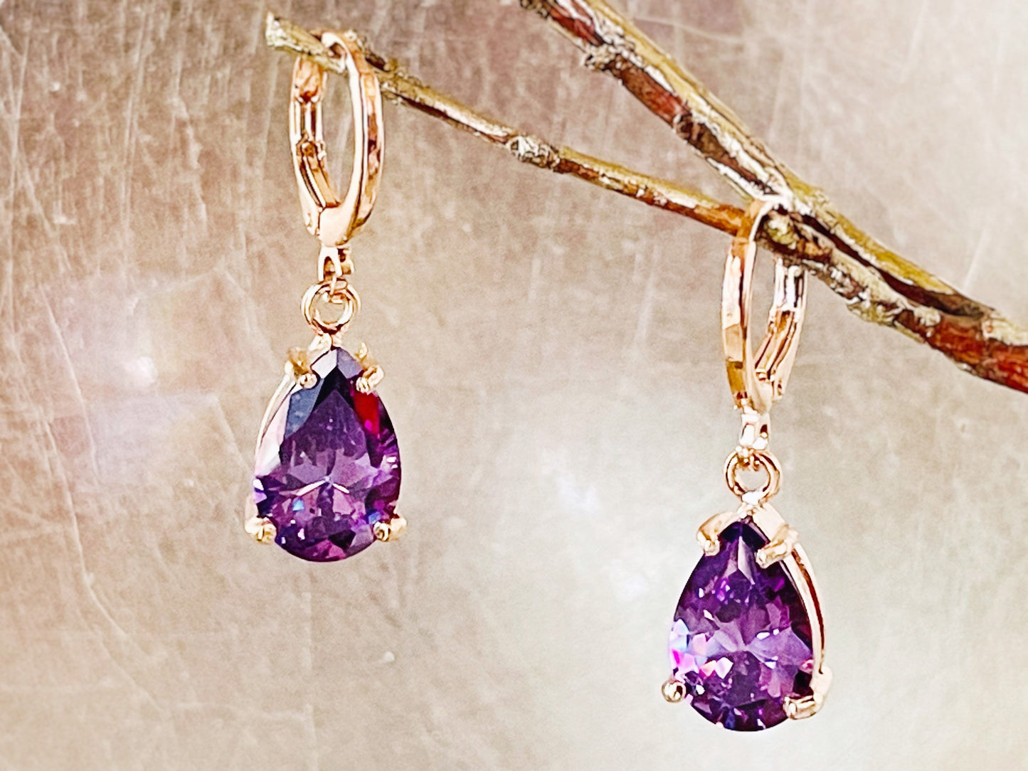 Amethyst teardrop dangle earring in 14k gold, February birthstones, purple gemstone earrings, gift for her, gift for mom