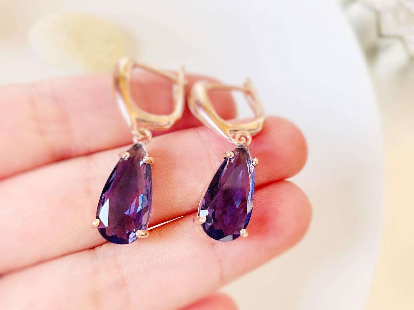 Teardrop amethyst dangling earring in 18K white gold, amethyst drop earrings, gift for her, gift for mom, February birthstone