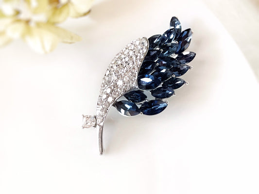 Sapphire crystal floral bouquet brooch, dark blue crystal silver wedding brooch, navy blue crystal pin, white  gift for her, gift for mom