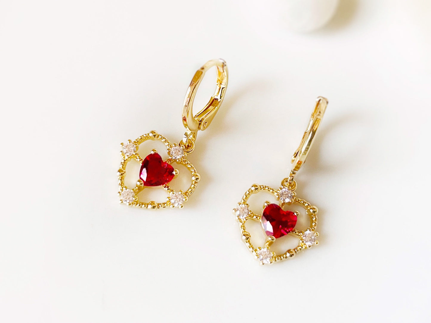 Small ruby heart jewelry gold earrings + necklace set