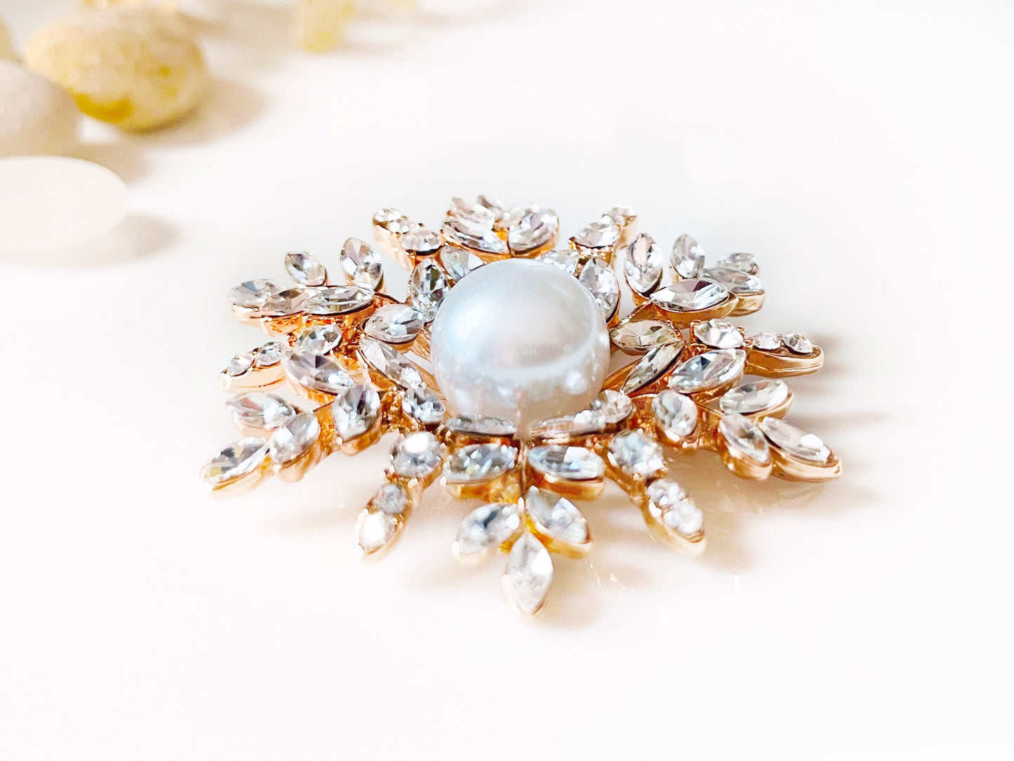 Crystal pearl brooch rose gold, flower bouquet brooch pin, wedding bouquet brooch, gift for mom, gift for her