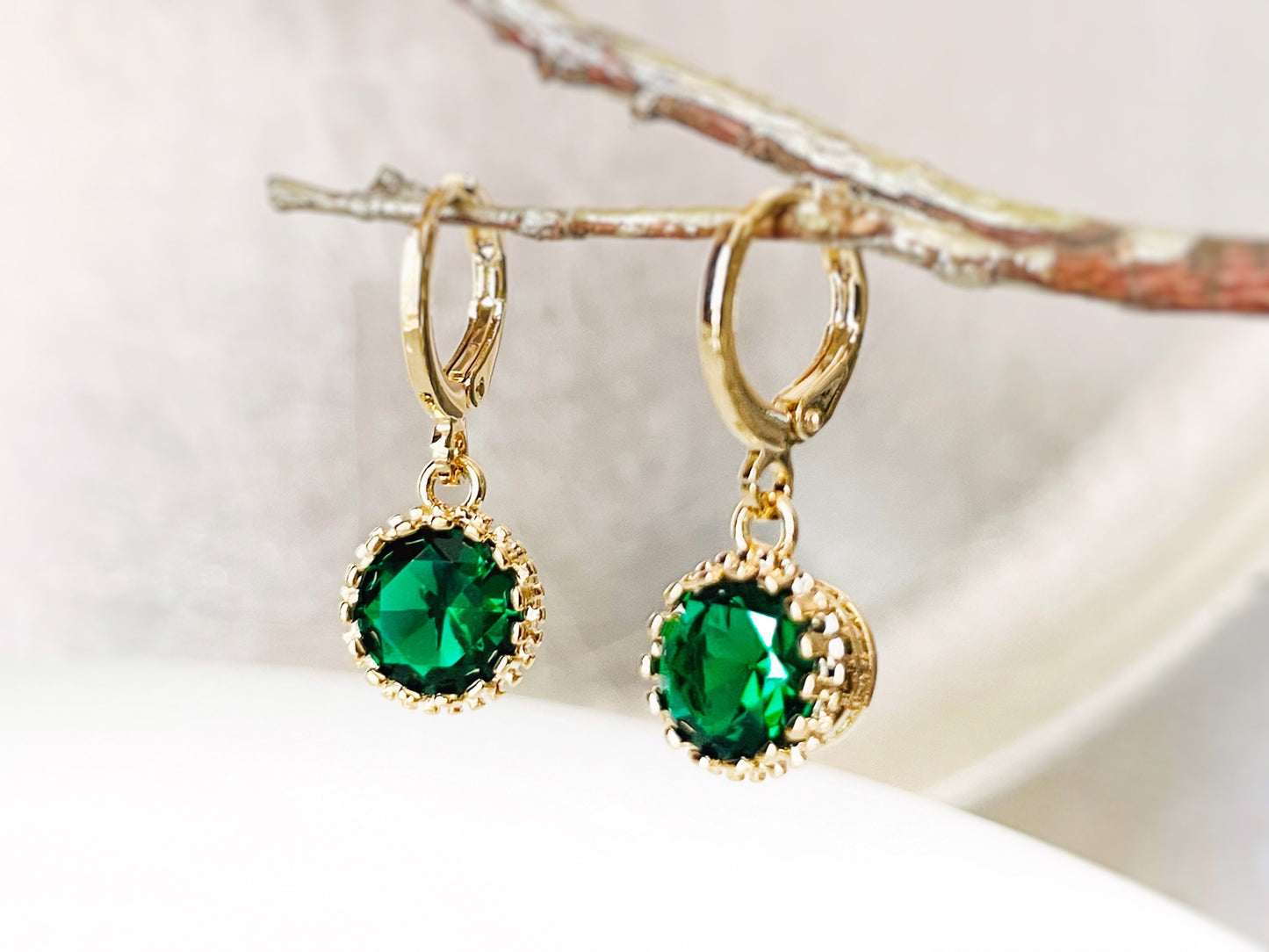 Bezel round emerald dangle earrings, green 8mm gemstone huggie drop earrings, gift for her, gift for daughter, May birthstone