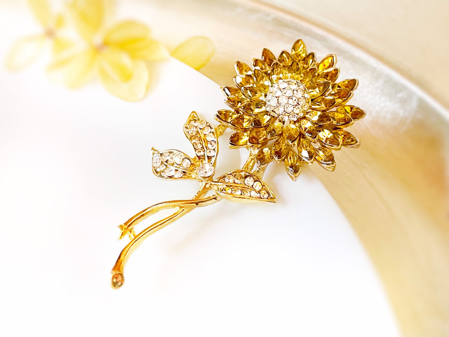 Orange topaz sunflower brooch in 14K rose gold, orange yellow crystal sunflower brooch, gift for her, gift for mom