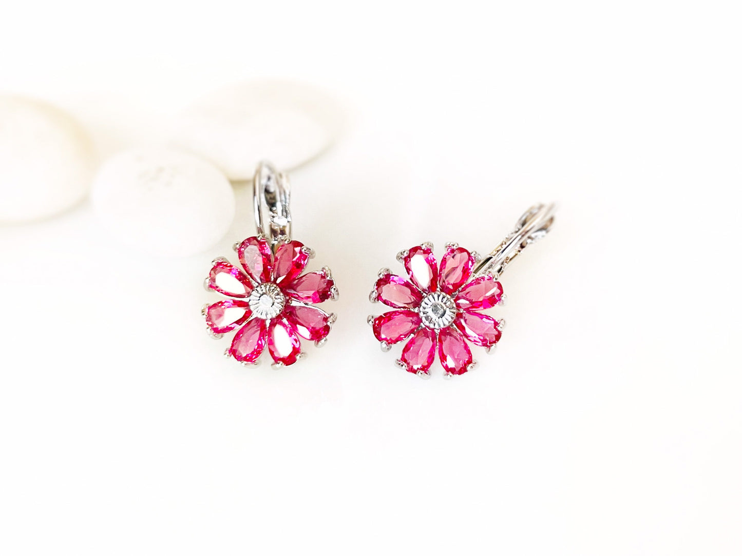 Pink tourmaline daisy dangle earrings, pink tourmaline gemstone flower earrings, October birthstone earring, gift for mom, gift for her