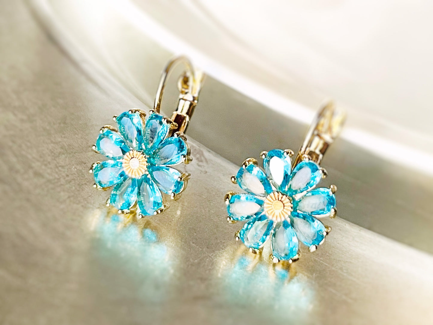 Blue topaz daisy leverback earrings, blue gemstone flower earrings, December birthstone earrings, gift for mom, gift for her