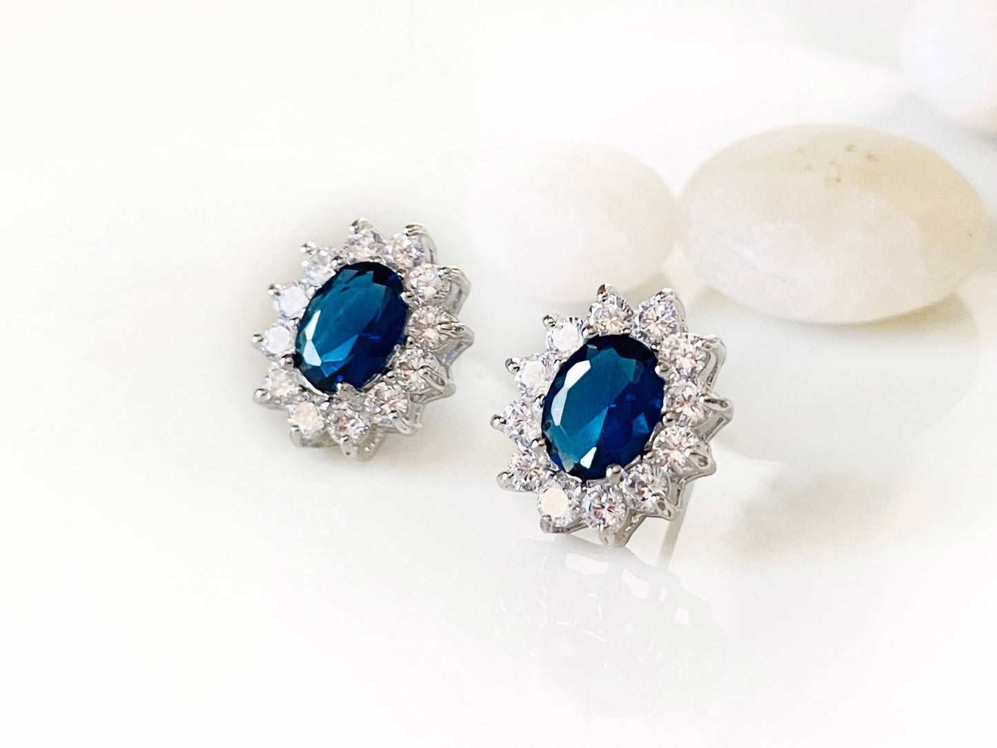 Halo sapphire stud earrings, gemstone earring in 18k white gold, gift for her, gift for mom, September birthstone earrings