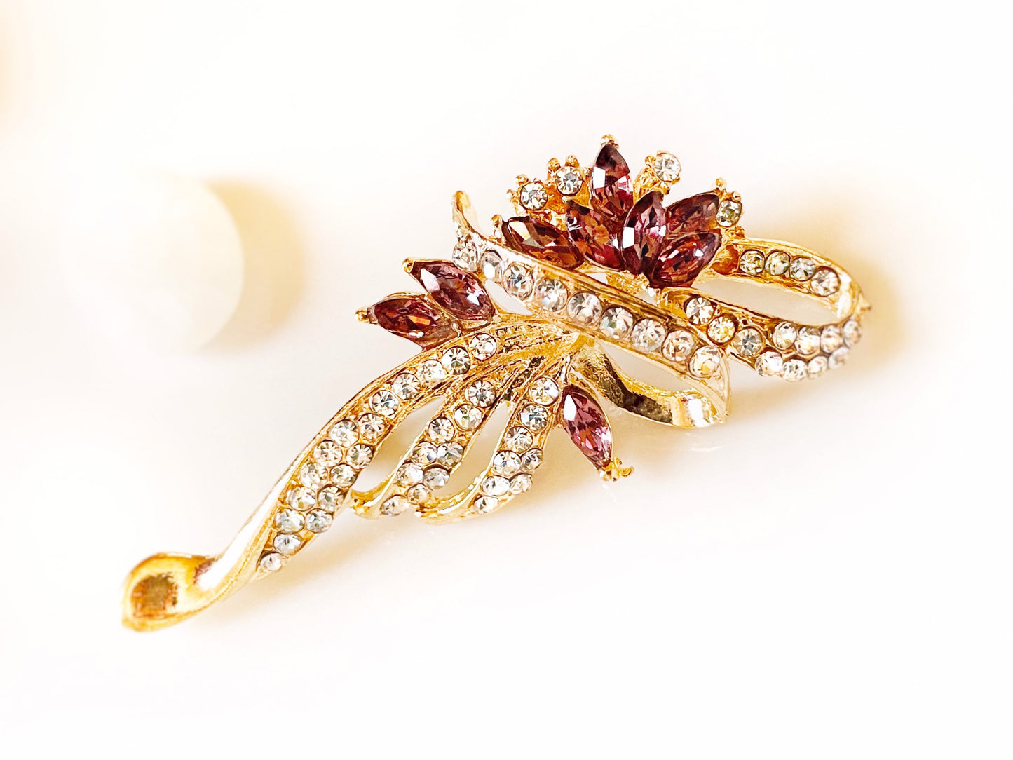 Blue sapphire crystal brooch, blue and white crystal flower bouquet pin brooch, gift for mom, gift for her, something blue