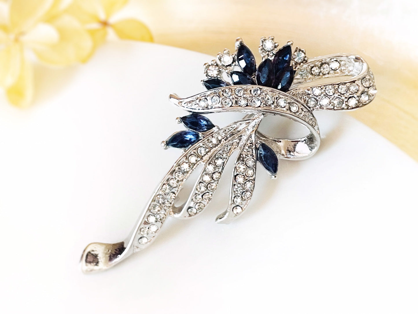 Pink amethyst crystal brooch, pink and white crystal flower bouquet pin brooch, gift for mom, gift for her, something blue