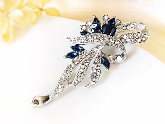 Blue sapphire crystal brooch, blue and white crystal flower bouquet pin brooch, gift for mom, gift for her, something blue