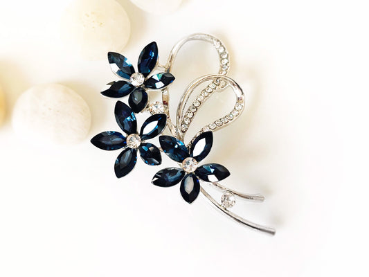 Sapphire statement bouquet brooch, dark blue fancy crystal wedding bouquet brooch, gift for her, gift for mom, something blue