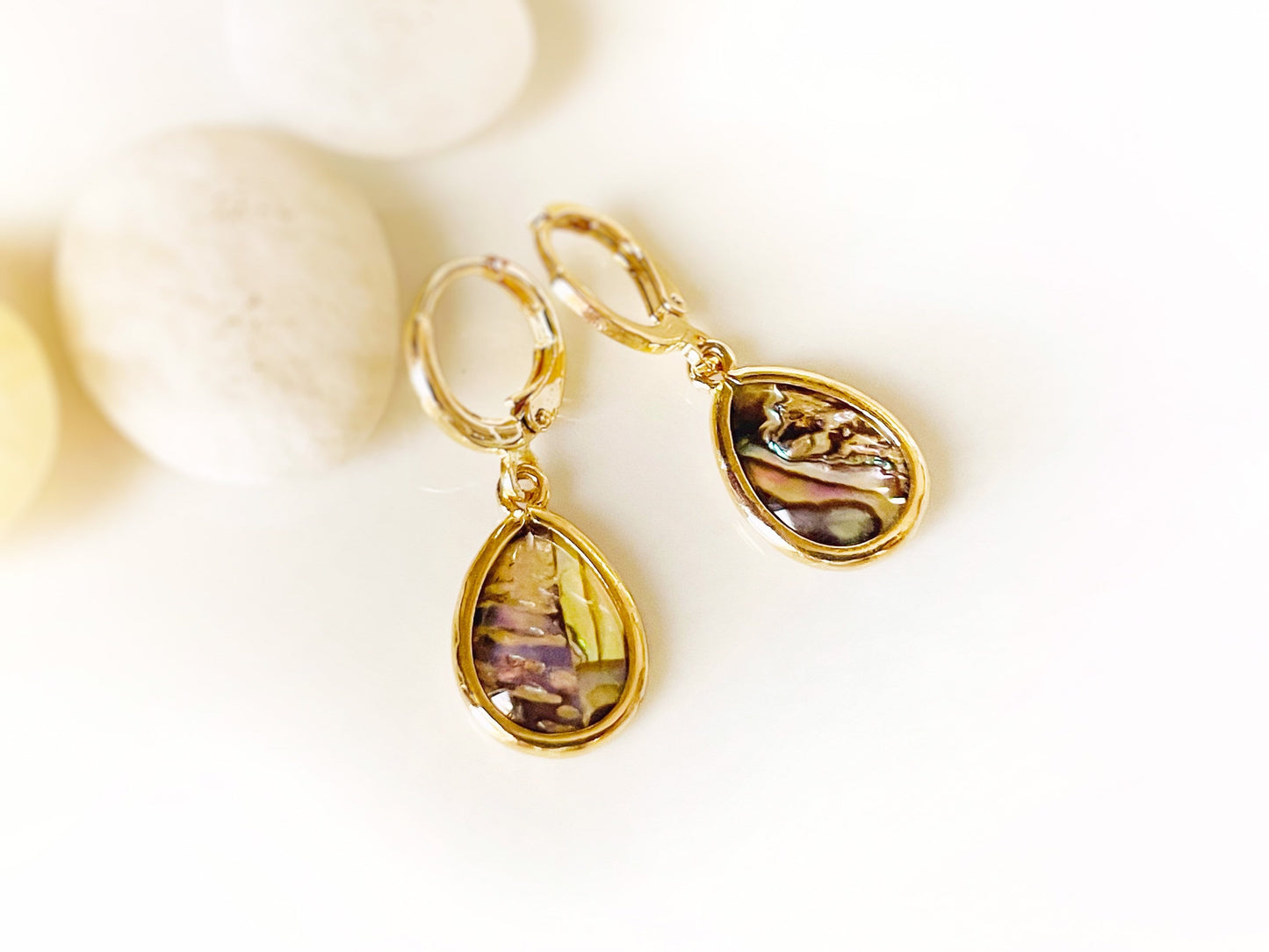 Teardrop black abalone dangle earring 14K gold, dark color abalone drop huggie earrings, gift mom, give for her