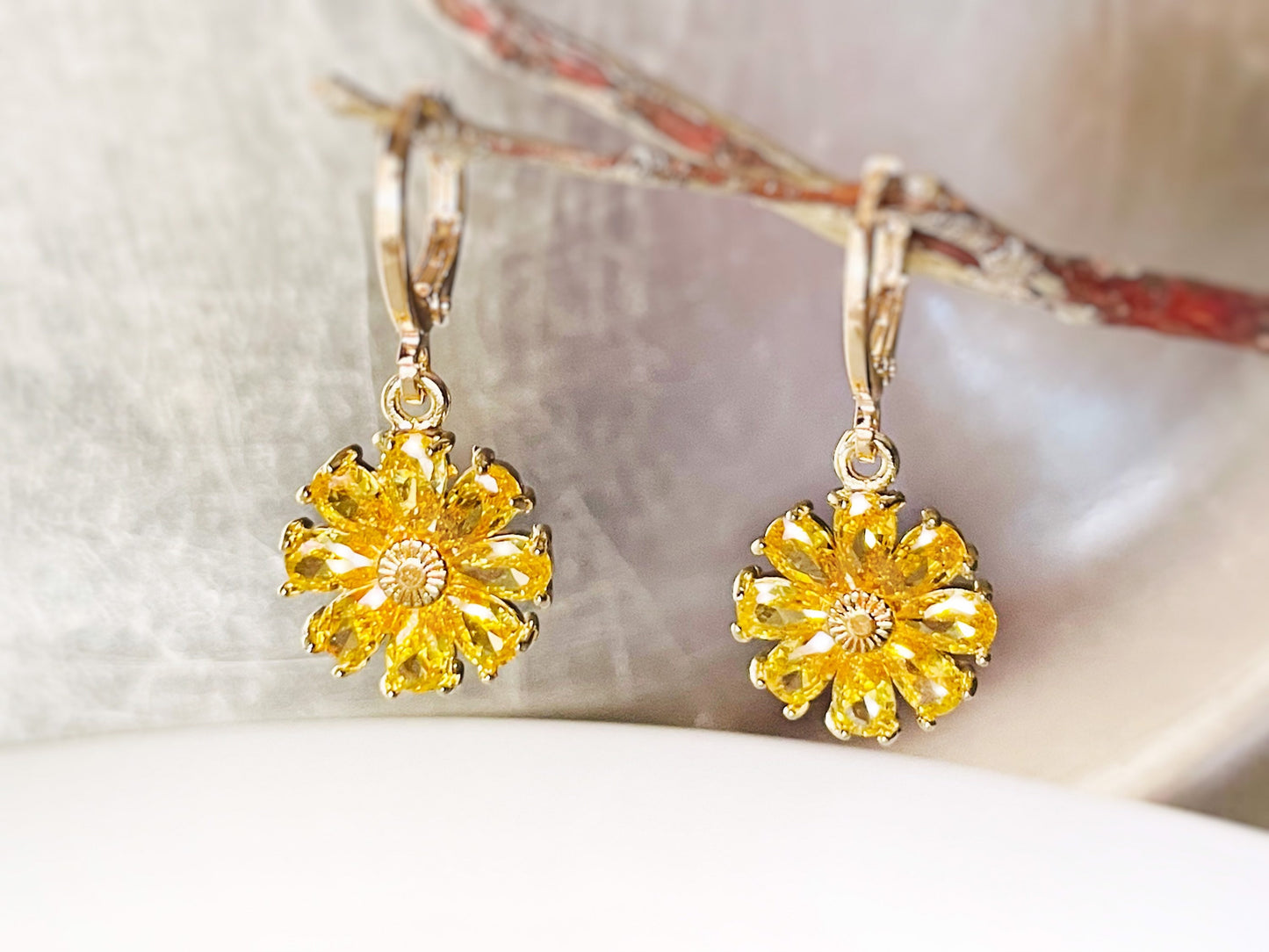 Citrine flower 2pc jewelry set, yellow gemstone daisy flower dangle earrings, citrine yellow earring necklace gift set, November birthstone