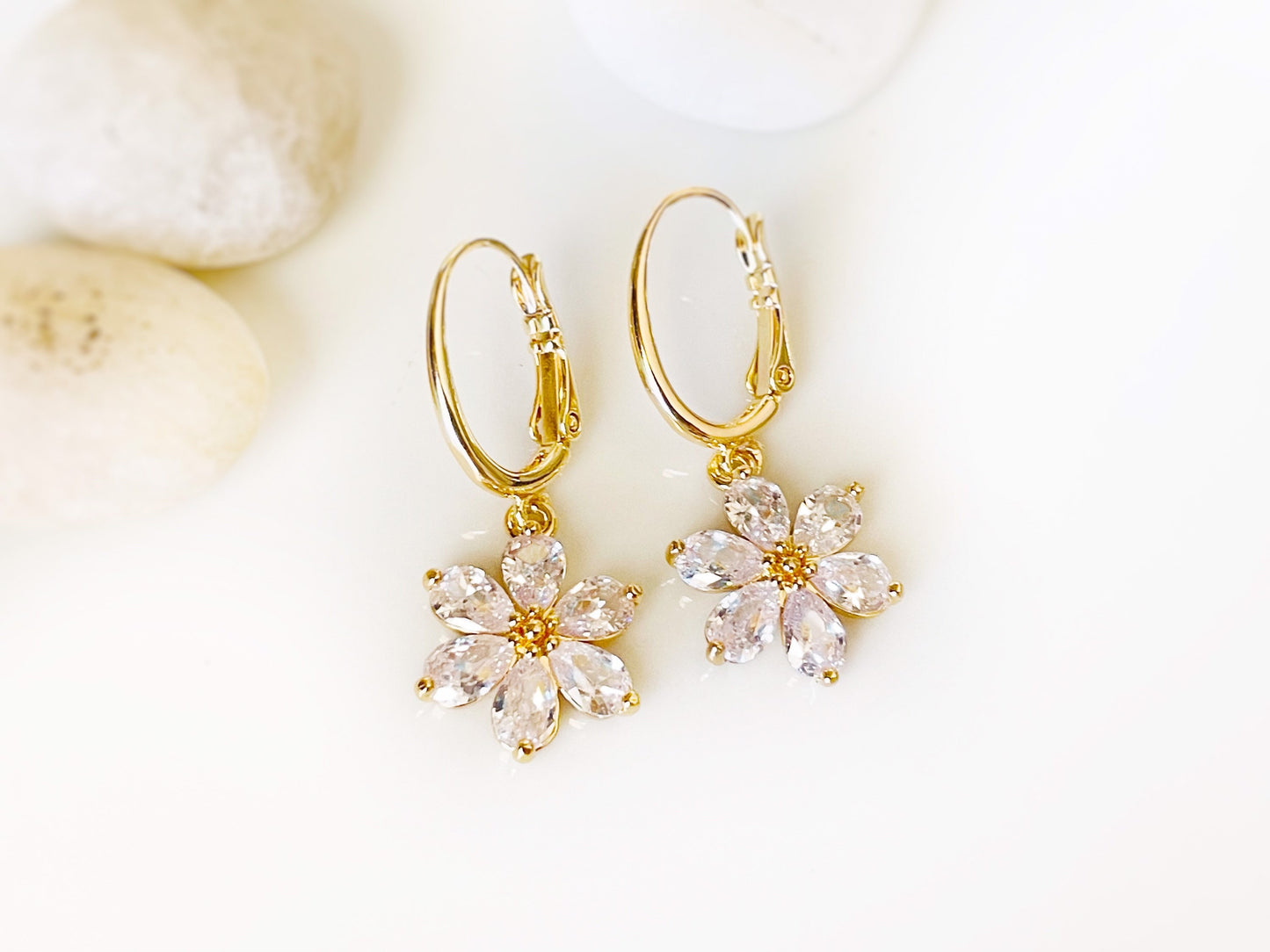 Ruby flower dangle earrings in 14k gold, red flower gold drop earrings, July birthstone earrings, gift for mom, gift for her