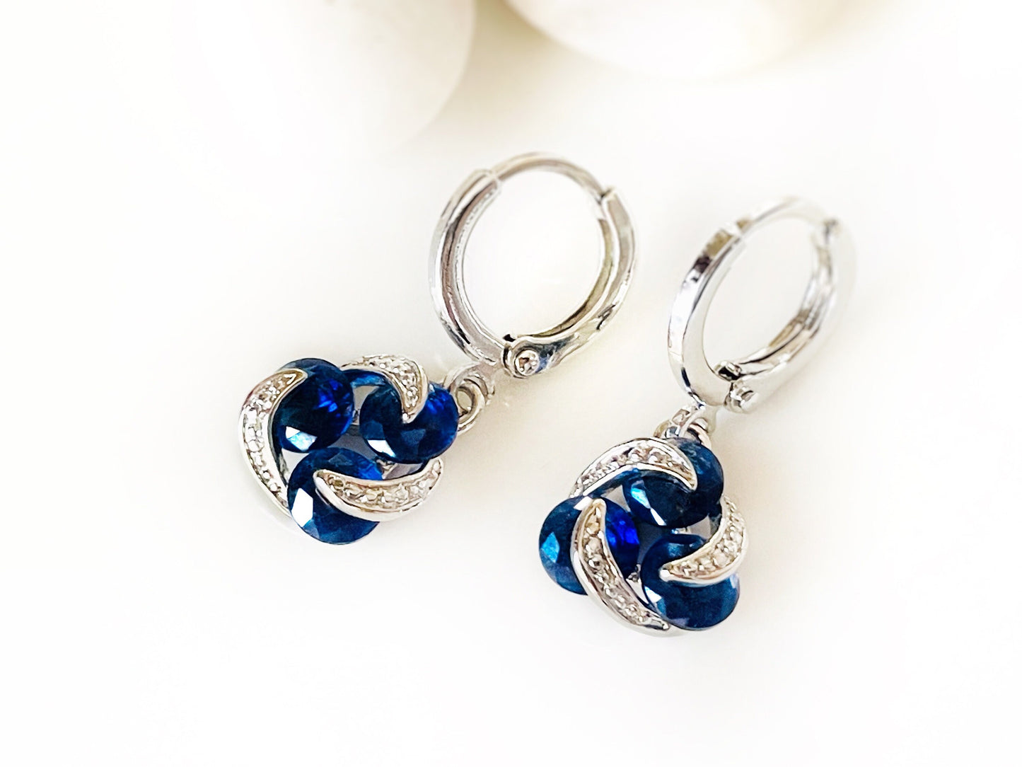 Three stone love knot sapphire dangle earrings, cluster dark blue gemstone drop earrings, September birthstone, gift for her, gift for girl