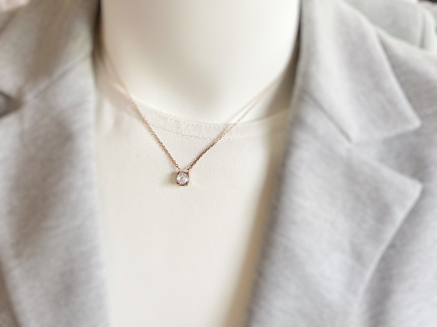 White sapphire solitaire necklace, 1ct solitaire dainty necklace, single stone pendant necklace, gift for her, gift for Mother