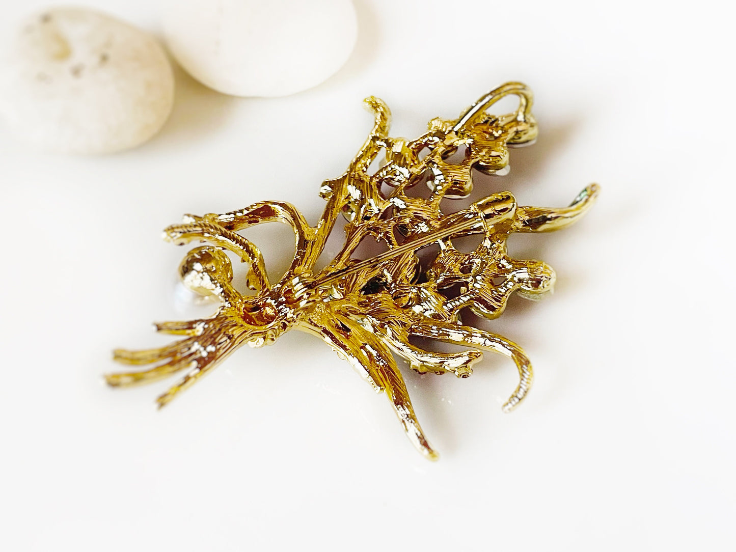 Large pink floral pearl crystal brooch gold, deep pink flower brooch pin, wedding statement bouquet brooch, gift for her, gift for mom