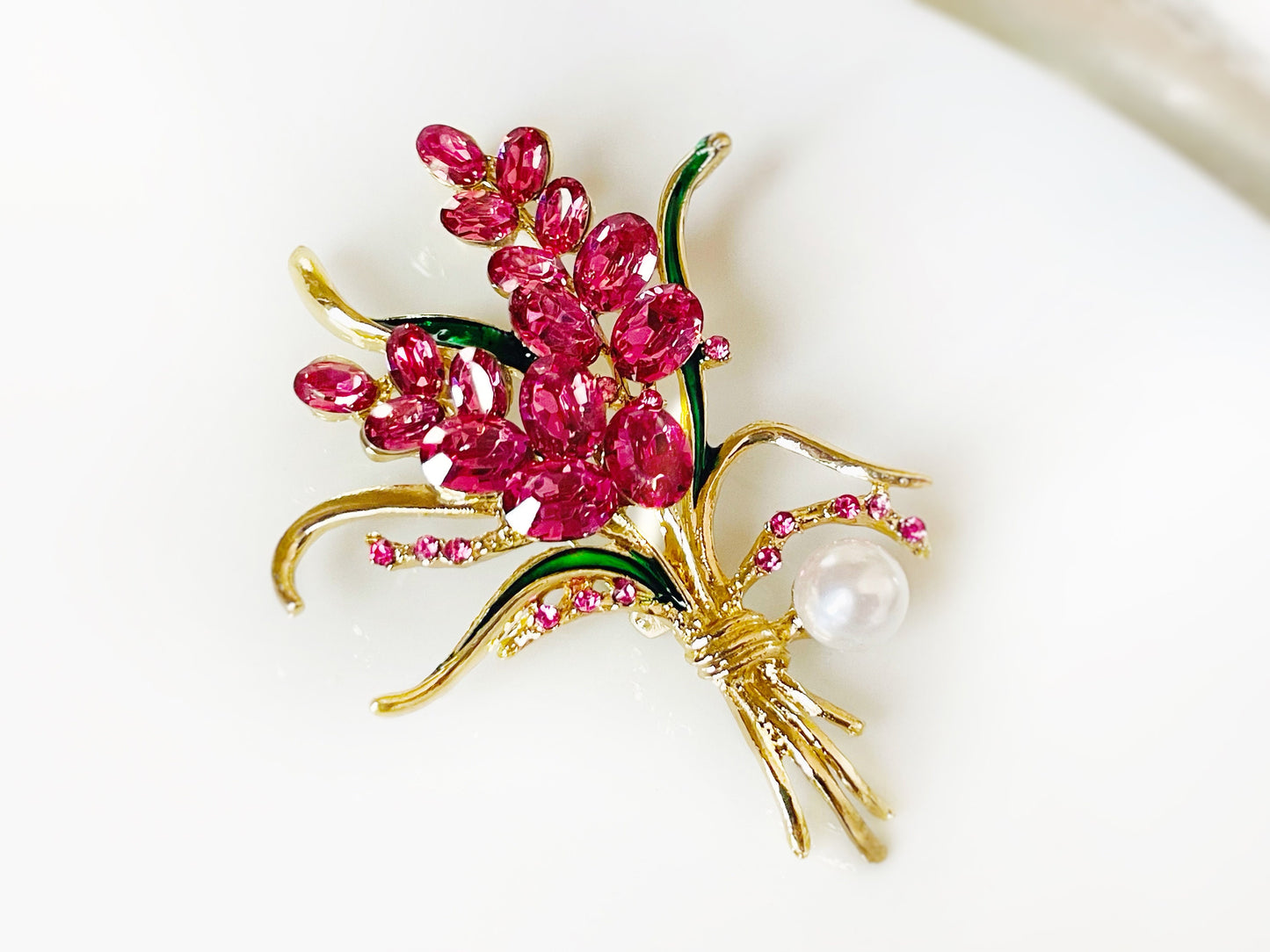 Large pink floral pearl crystal brooch gold, deep pink flower brooch pin, wedding statement bouquet brooch, gift for her, gift for mom